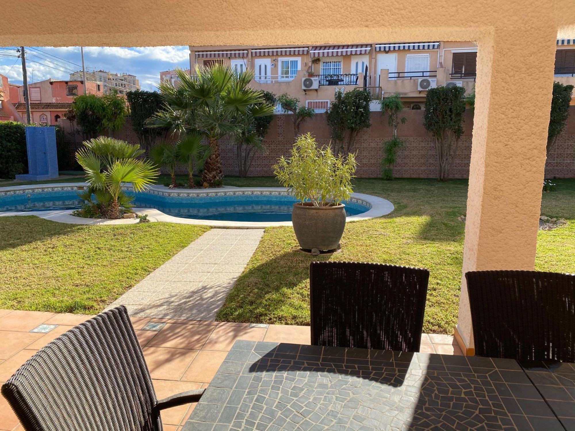 Anna'S Garden Acomodação com café da manhã Torrevieja Exterior foto